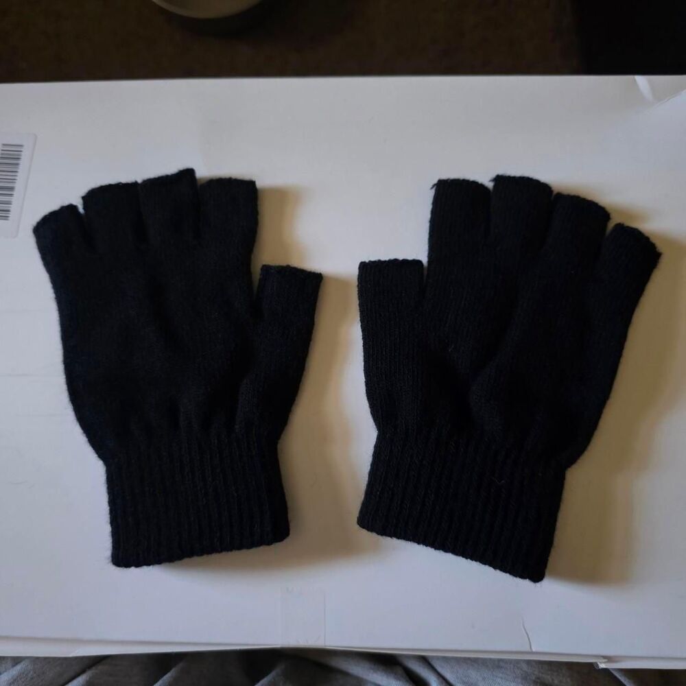 Black Fingerless Gloves Unisex NEW